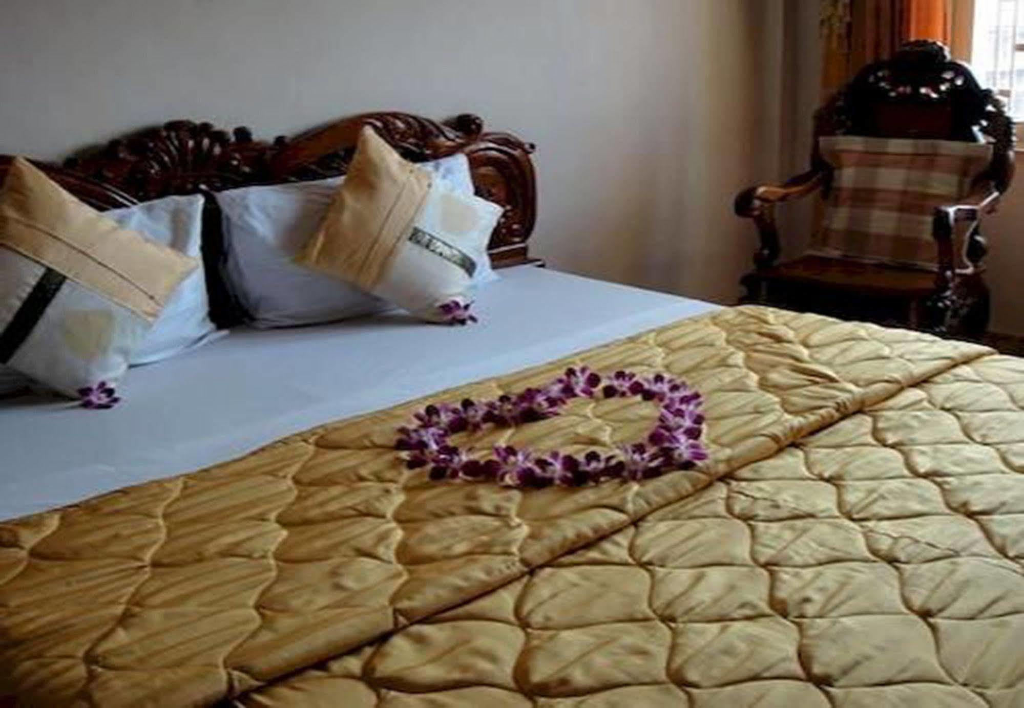 Asia Hotel Battambang Zewnętrze zdjęcie